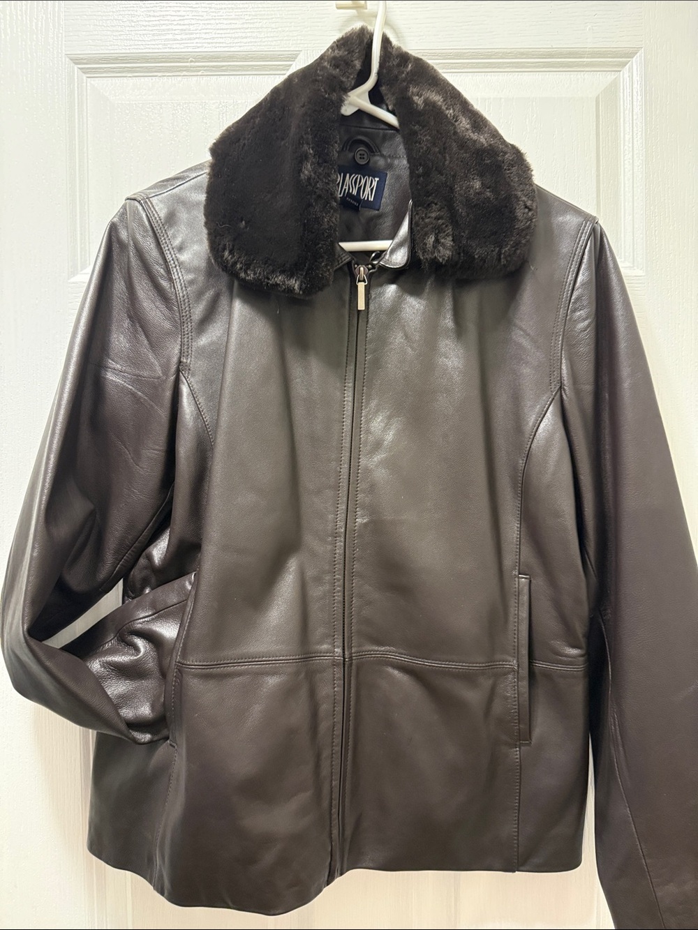 Blackport Women's Brown Leather Jacket with Plush Fur Collar - Classic Fit